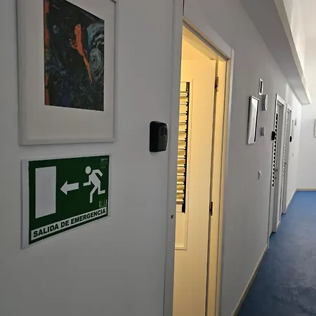 Blue Mango Surf House Center